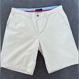 Tommy Hilfiger Flat Front Shorts Sz 38